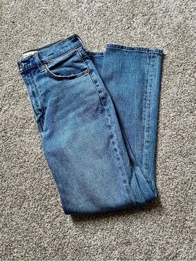 Abercrombie The Ankle Straight Jean